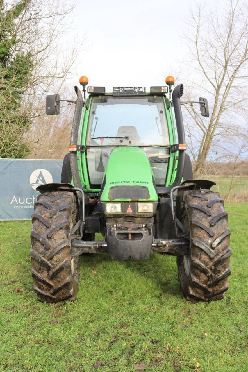 Traktor типа Deutz-Fahr Agrotron 130, Gebrauchtmaschine в Antwerpen (Фотография 9)