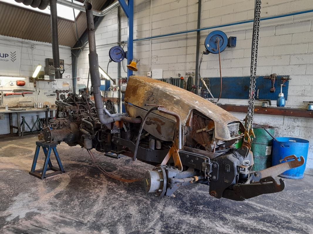 Traktor типа Deutz-Fahr Agrotron 135, Gebrauchtmaschine в Viborg (Фотография 4)