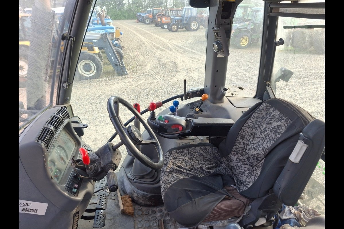 Traktor типа Deutz-Fahr Agrotron 135, Gebrauchtmaschine в Viborg (Фотография 5)
