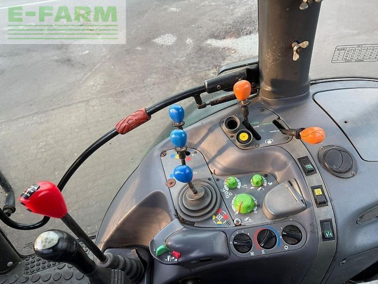 Traktor Türe ait Deutz-Fahr agrotron 135, Gebrauchtmaschine içinde HAMERSEN (resim 8)