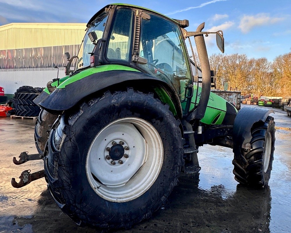 Traktor Türe ait Deutz-Fahr Agrotron 150 MK3, Gebrauchtmaschine içinde Liebenwalde (resim 4)
