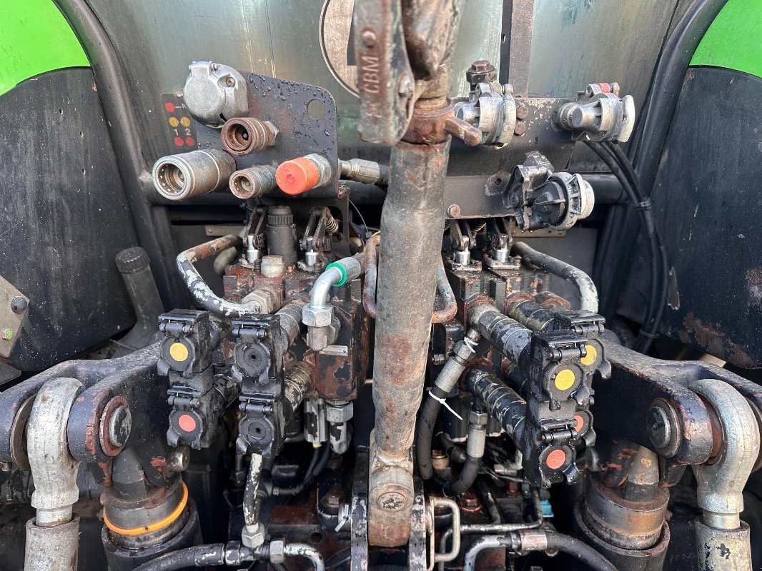 Traktor Türe ait Deutz-Fahr Agrotron 150 MK3, Gebrauchtmaschine içinde Liebenwalde (resim 15)