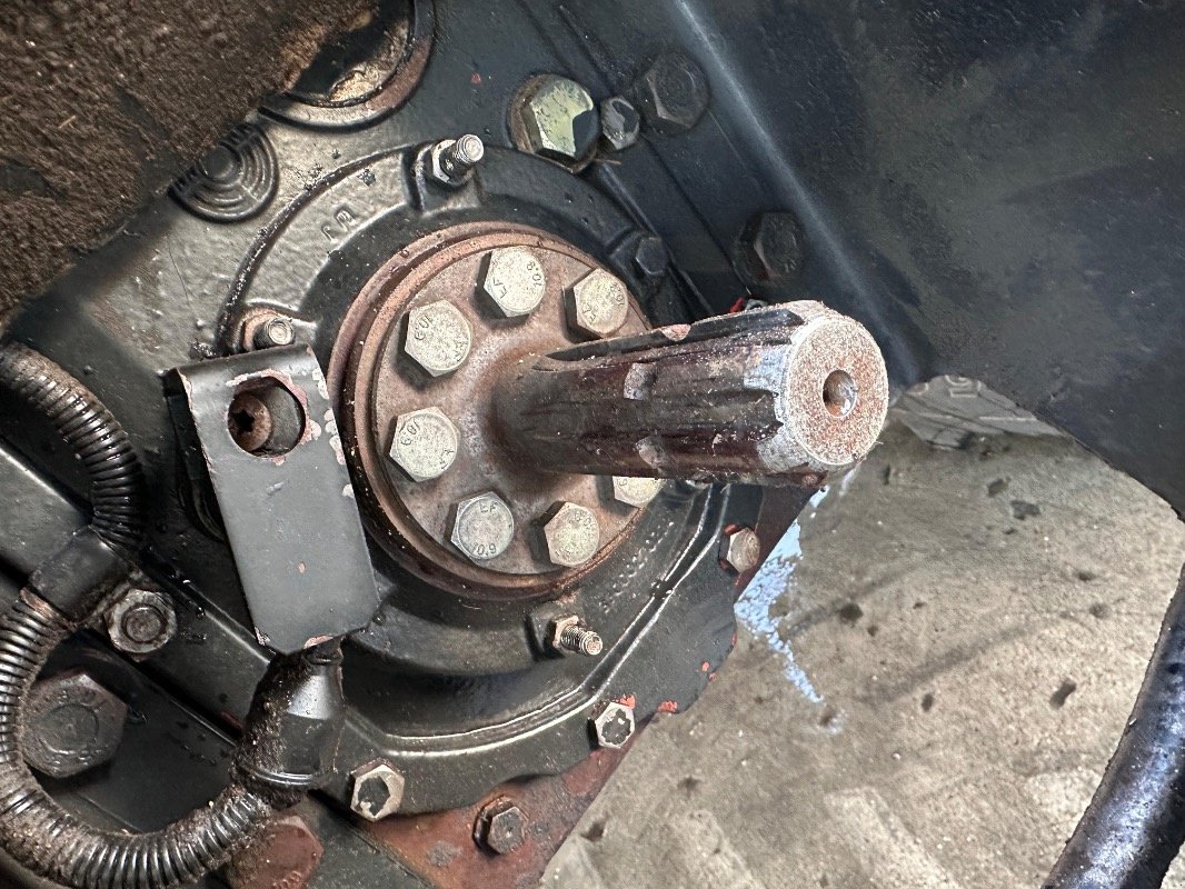 Traktor Türe ait Deutz-Fahr Agrotron 150 MK3, Gebrauchtmaschine içinde Liebenwalde (resim 17)