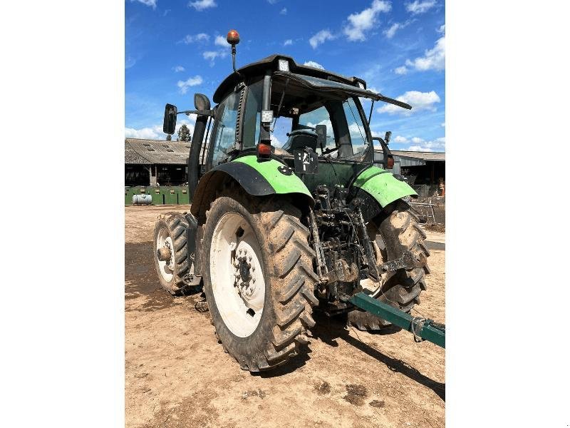 Traktor типа Deutz-Fahr AGROTRON 150, Gebrauchtmaschine в SAINT-GERMAIN DU PUY (Фотография 3)