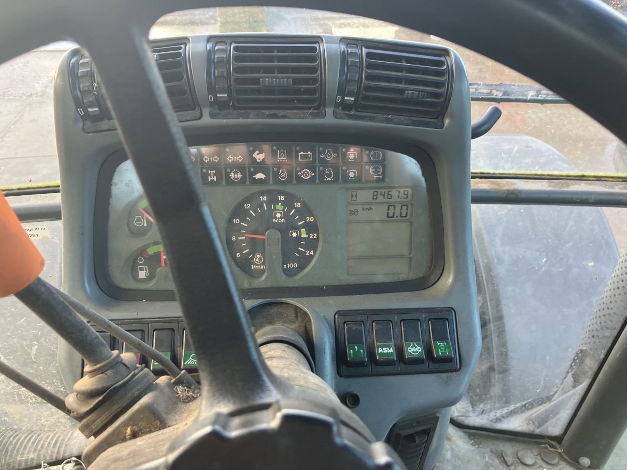 Traktor от тип Deutz-Fahr Agrotron 150.6, Gebrauchtmaschine в Kockengen (Снимка 8)