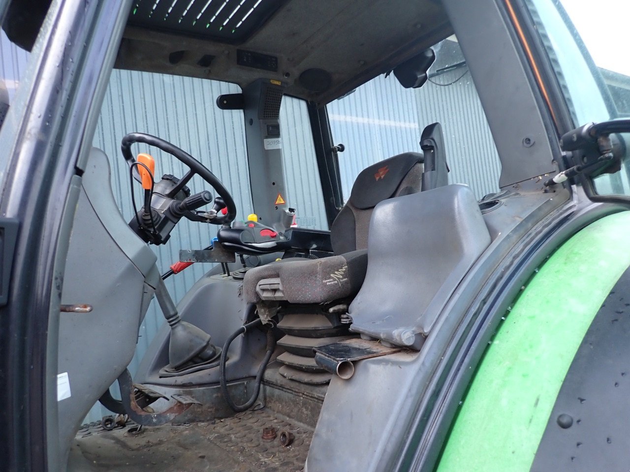 Traktor des Typs Deutz-Fahr Agrotron 150.7, Gebrauchtmaschine in Viborg (Bild 8)