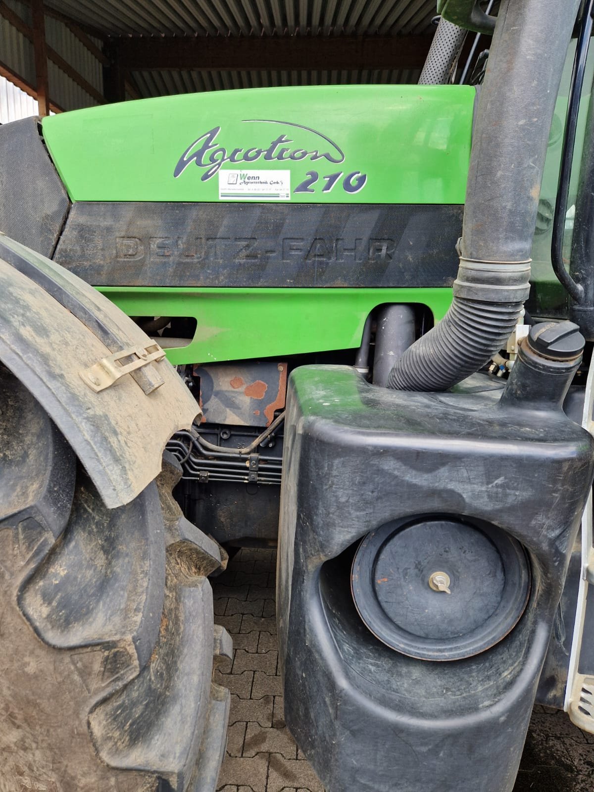 Traktor типа Deutz-Fahr Agrotron 210, Gebrauchtmaschine в Bad Sobernheim (Фотография 8)
