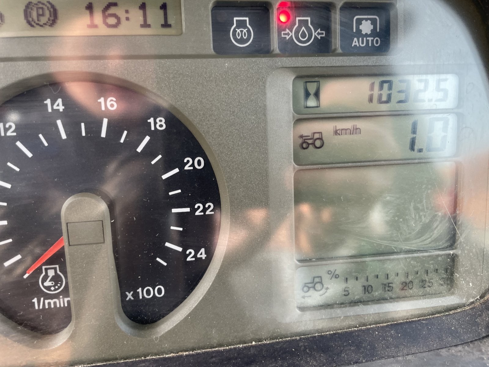 Traktor typu Deutz-Fahr Agrotron 215, Gebrauchtmaschine v Ochsenhausen (Obrázek 13)