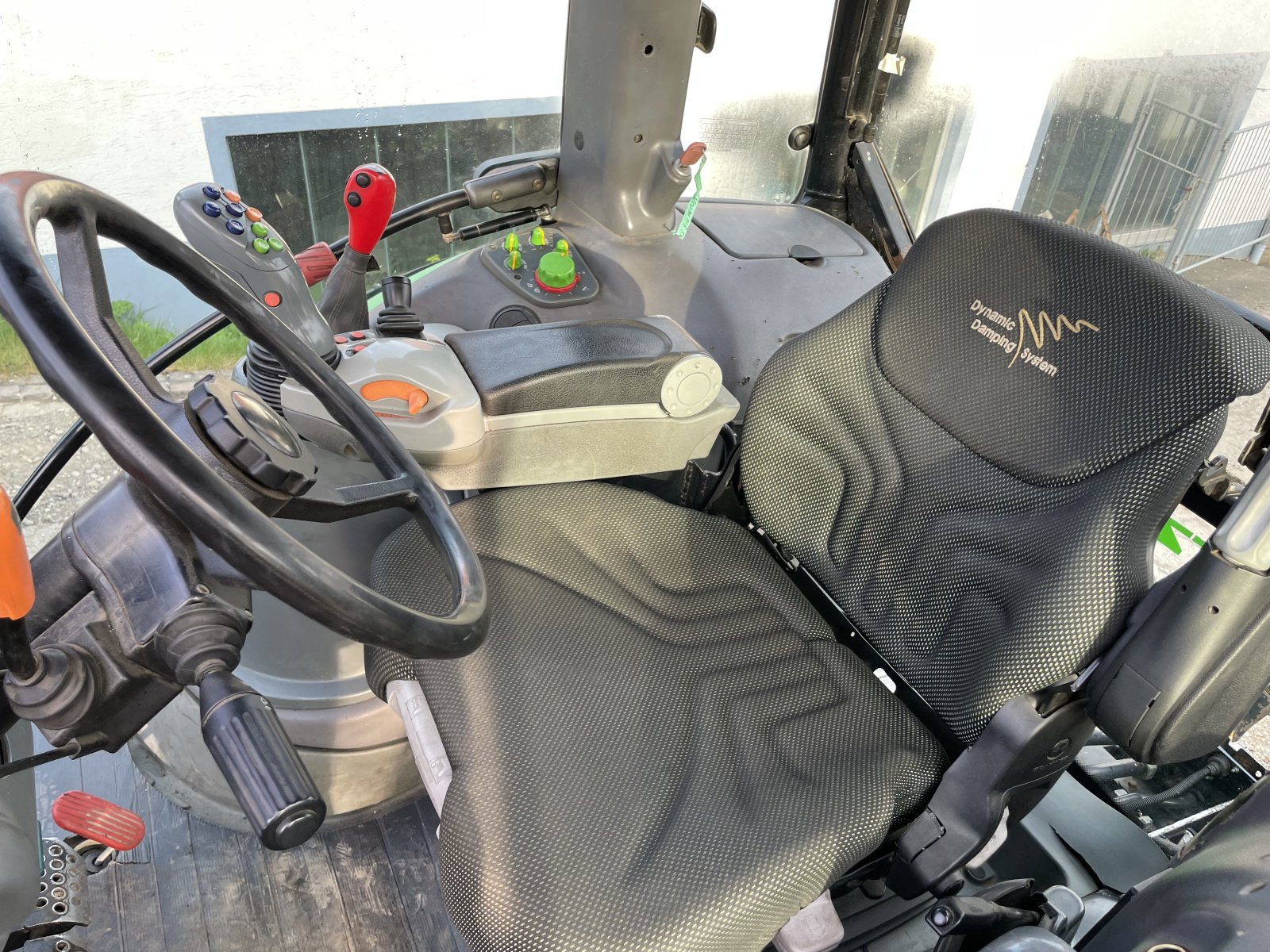 Traktor typu Deutz-Fahr Agrotron 215, Gebrauchtmaschine v Ochsenhausen (Obrázek 14)