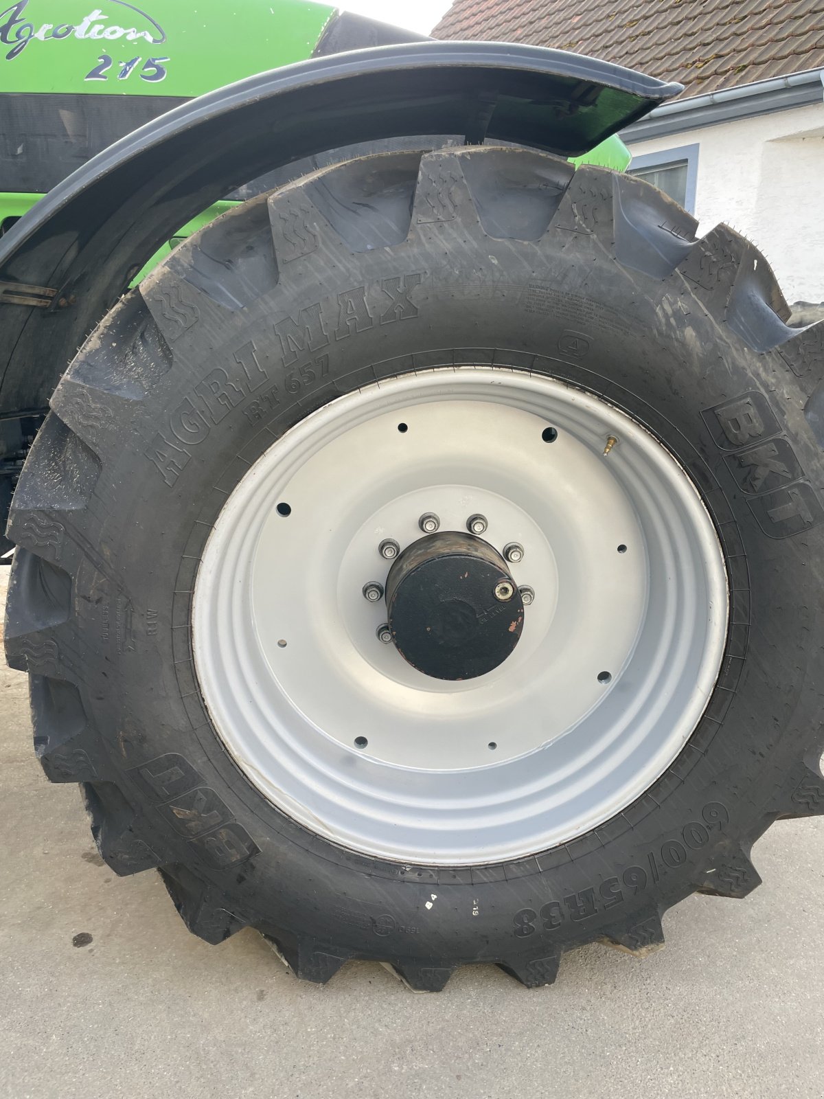 Traktor typu Deutz-Fahr Agrotron 215, Gebrauchtmaschine v Ochsenhausen (Obrázek 16)