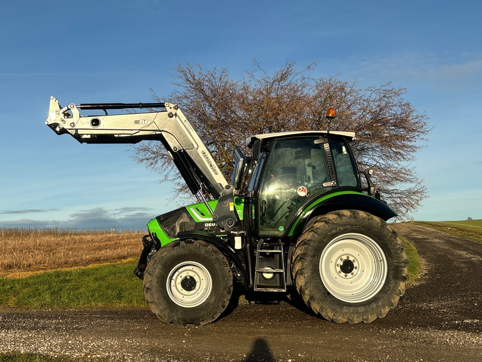 Traktor des Typs Deutz-Fahr Agrotron 430 TTV, Gebrauchtmaschine in Ochsenhausen  (Bild 2)