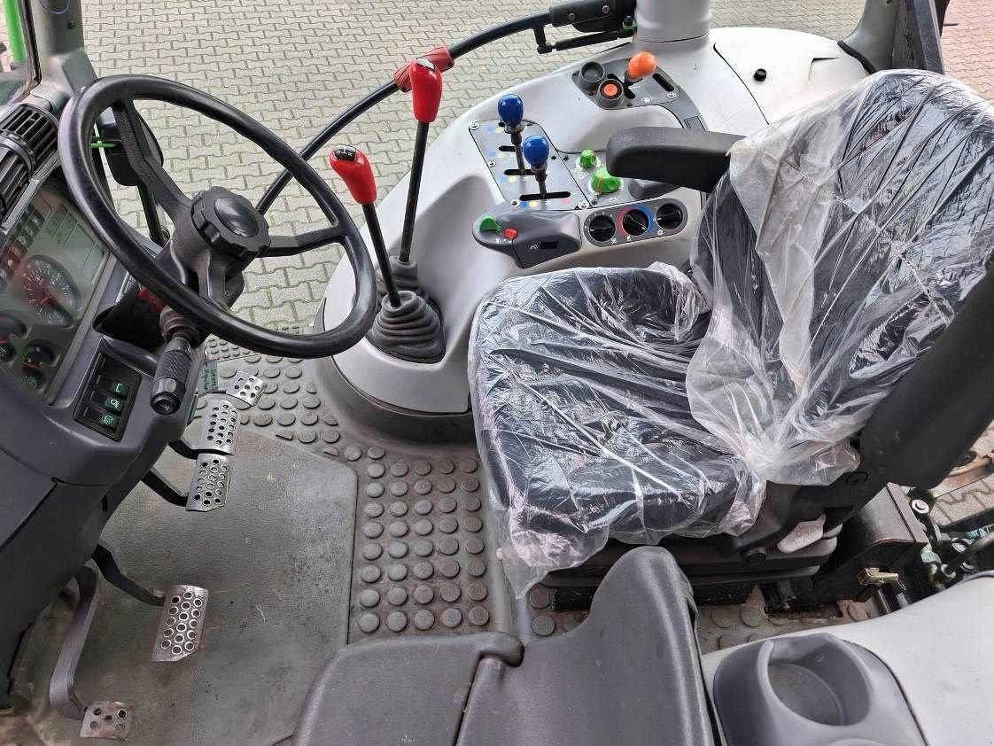 Traktor типа Deutz-Fahr Agrotron 6.00-S, Gebrauchtmaschine в Boxtel (Фотография 4)