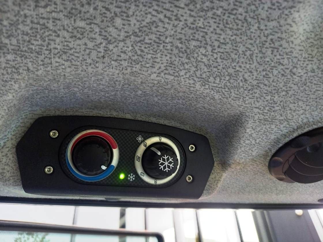 Traktor vrste Deutz-Fahr Agrotron 6.00-S, Gebrauchtmaschine v Boxtel (Slika 6)