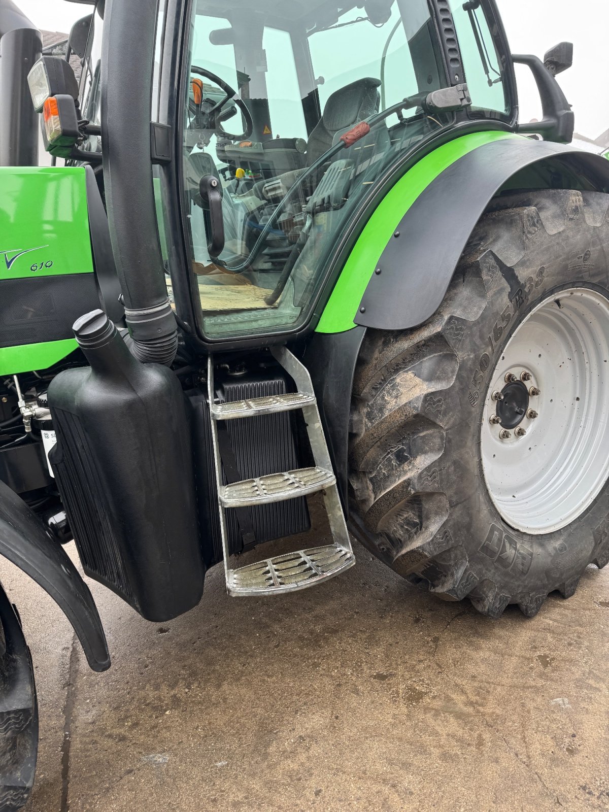 Traktor del tipo Deutz-Fahr Agrotron 610 TTV, Gebrauchtmaschine en Au (Imagen 5)
