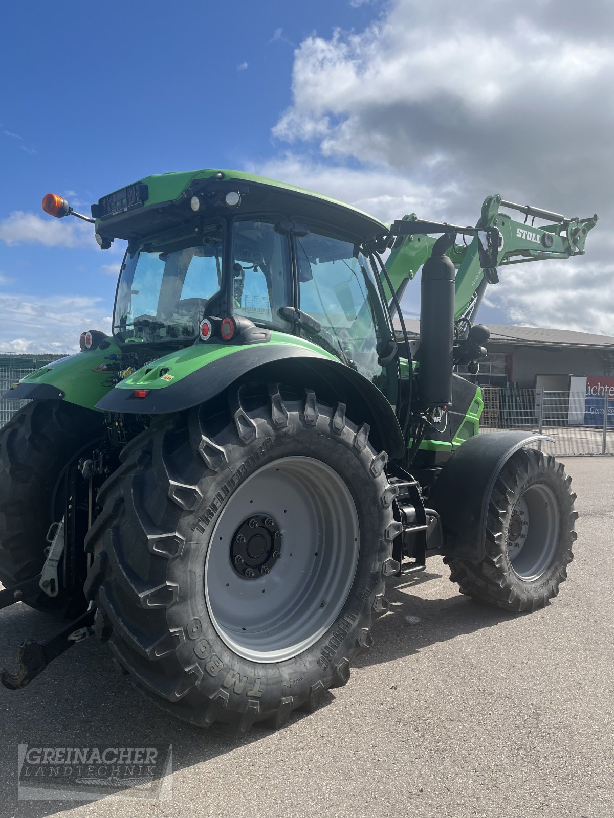 Traktor of the type Deutz-Fahr Agrotron 6130 TTV, Gebrauchtmaschine in Pfullendorf (Picture 7)