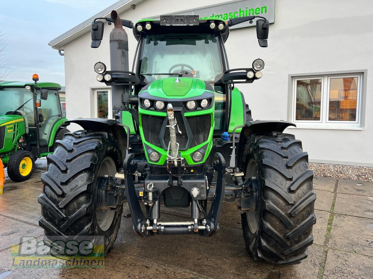 Traktor Türe ait Deutz-Fahr Agrotron 6130, Gebrauchtmaschine içinde Holthof (resim 2)