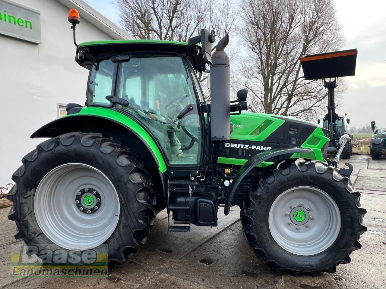 Traktor Türe ait Deutz-Fahr Agrotron 6130, Gebrauchtmaschine içinde Holthof (resim 9)