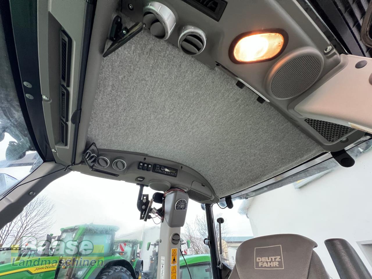 Traktor Türe ait Deutz-Fahr Agrotron 6130, Gebrauchtmaschine içinde Holthof (resim 13)