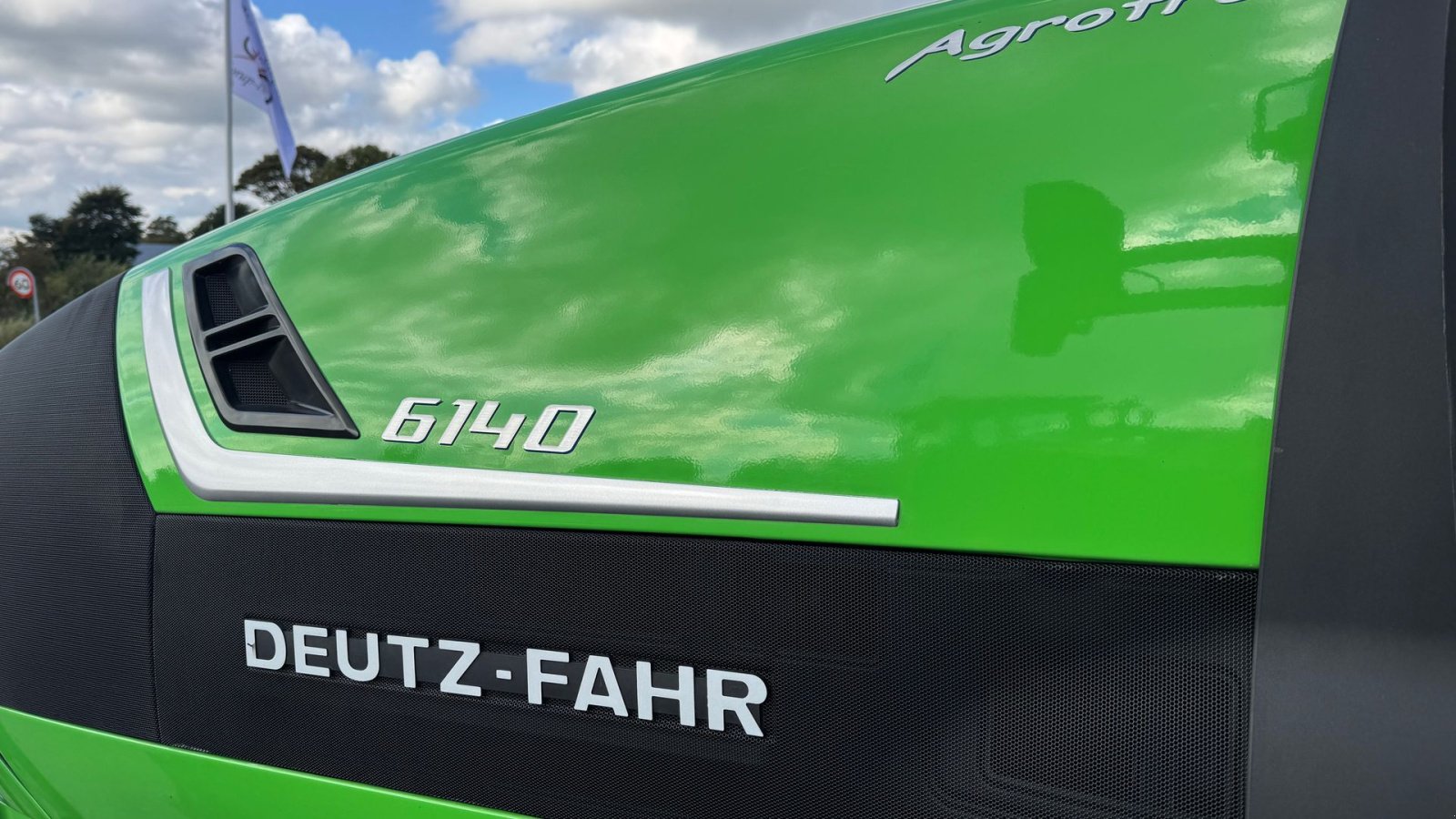 Traktor of the type Deutz-Fahr Agrotron 6140 KUN 1900 TIMER!, Gebrauchtmaschine in Nørager (Picture 15)