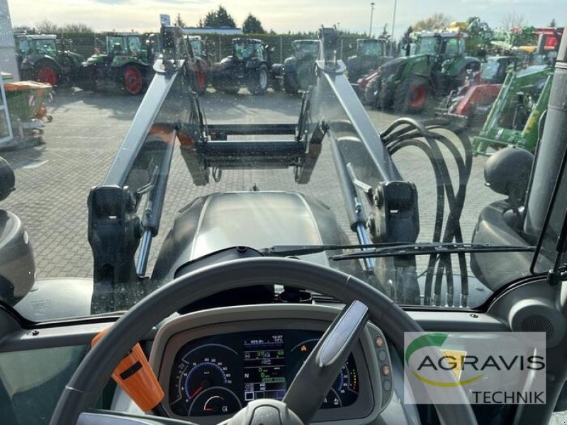 Traktor of the type Deutz-Fahr AGROTRON 6140 TTV gebr. DEUTZ Agrotron 6140 TTV, Neumaschine in Calbe / Saale (Picture 11)