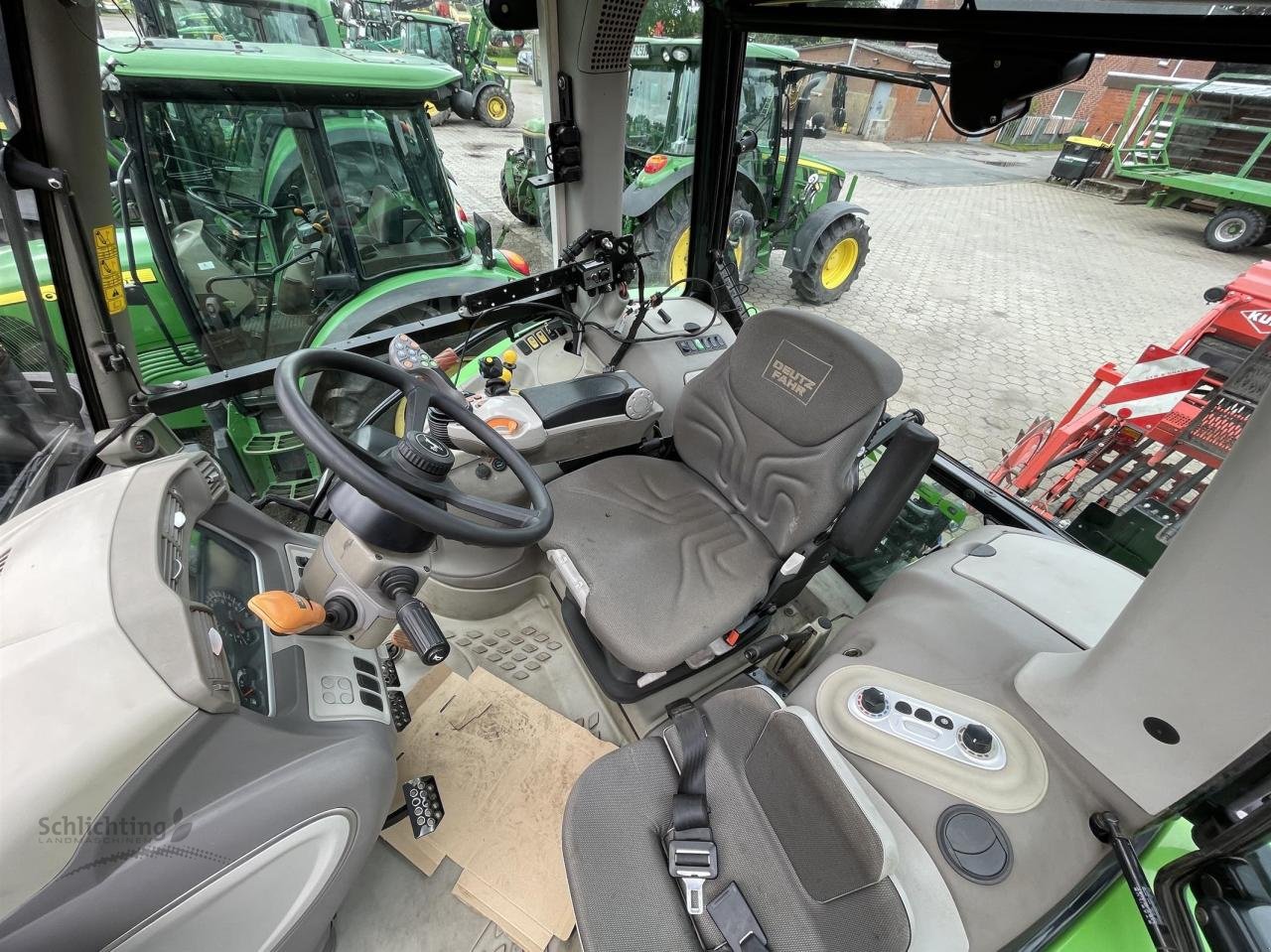 Traktor typu Deutz-Fahr Agrotron 6140.4 C-Shift, Gebrauchtmaschine w Marxen (Zdjęcie 12)