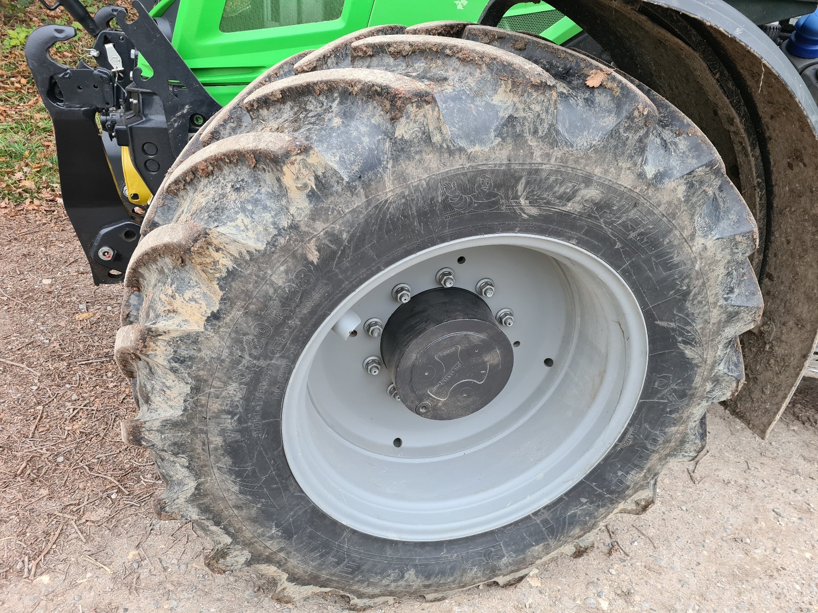 Traktor del tipo Deutz-Fahr Agrotron 6145.4 RC, Gebrauchtmaschine en Dürrlauingen  (Imagen 15)