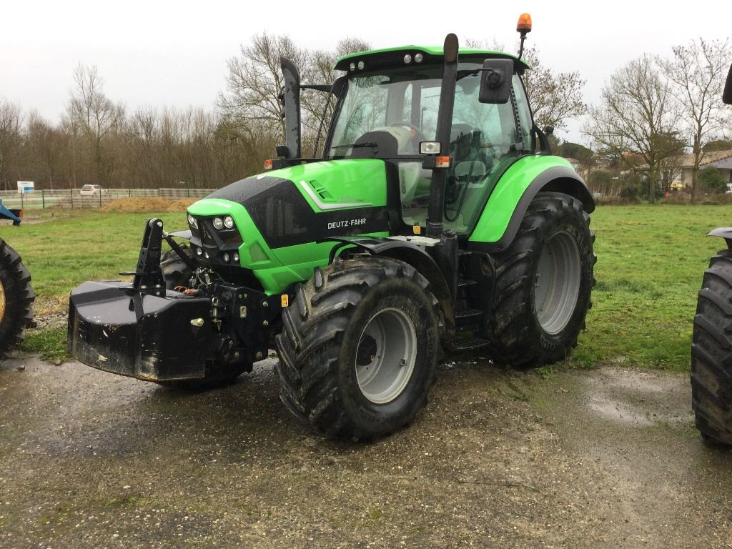 Traktor типа Deutz-Fahr AGROTRON 6150, Gebrauchtmaschine в L'ISLE JOURDAIN (Фотография 1)