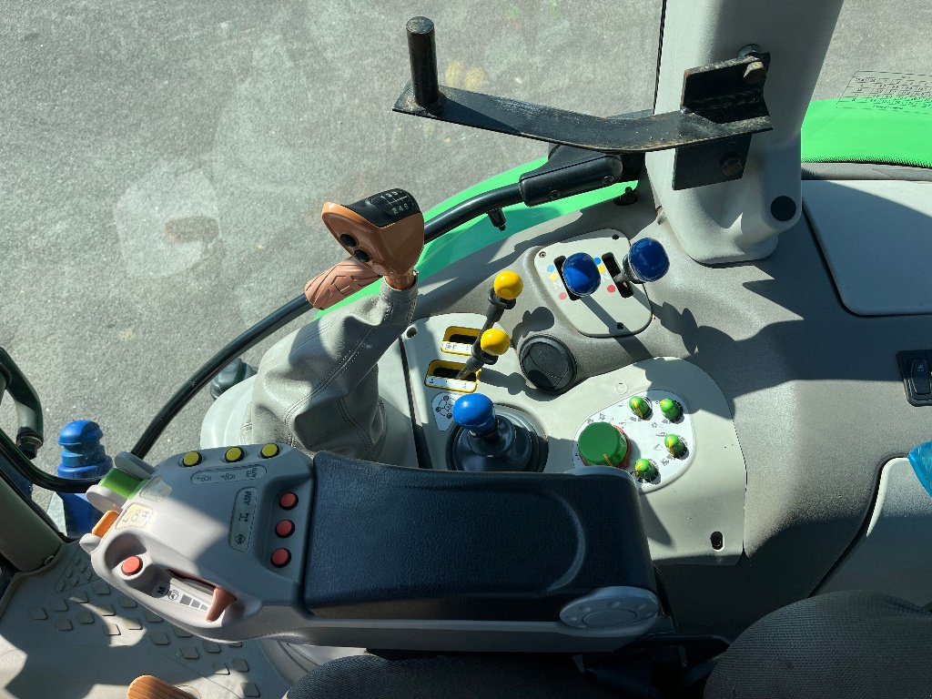 Traktor типа Deutz-Fahr AGROTRON 6150, Gebrauchtmaschine в VERT TOULON (Фотография 6)