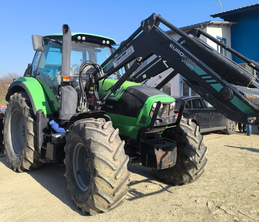 Traktor типа Deutz-Fahr Agrotron 6150, Gebrauchtmaschine в Orţişoara (Фотография 1)