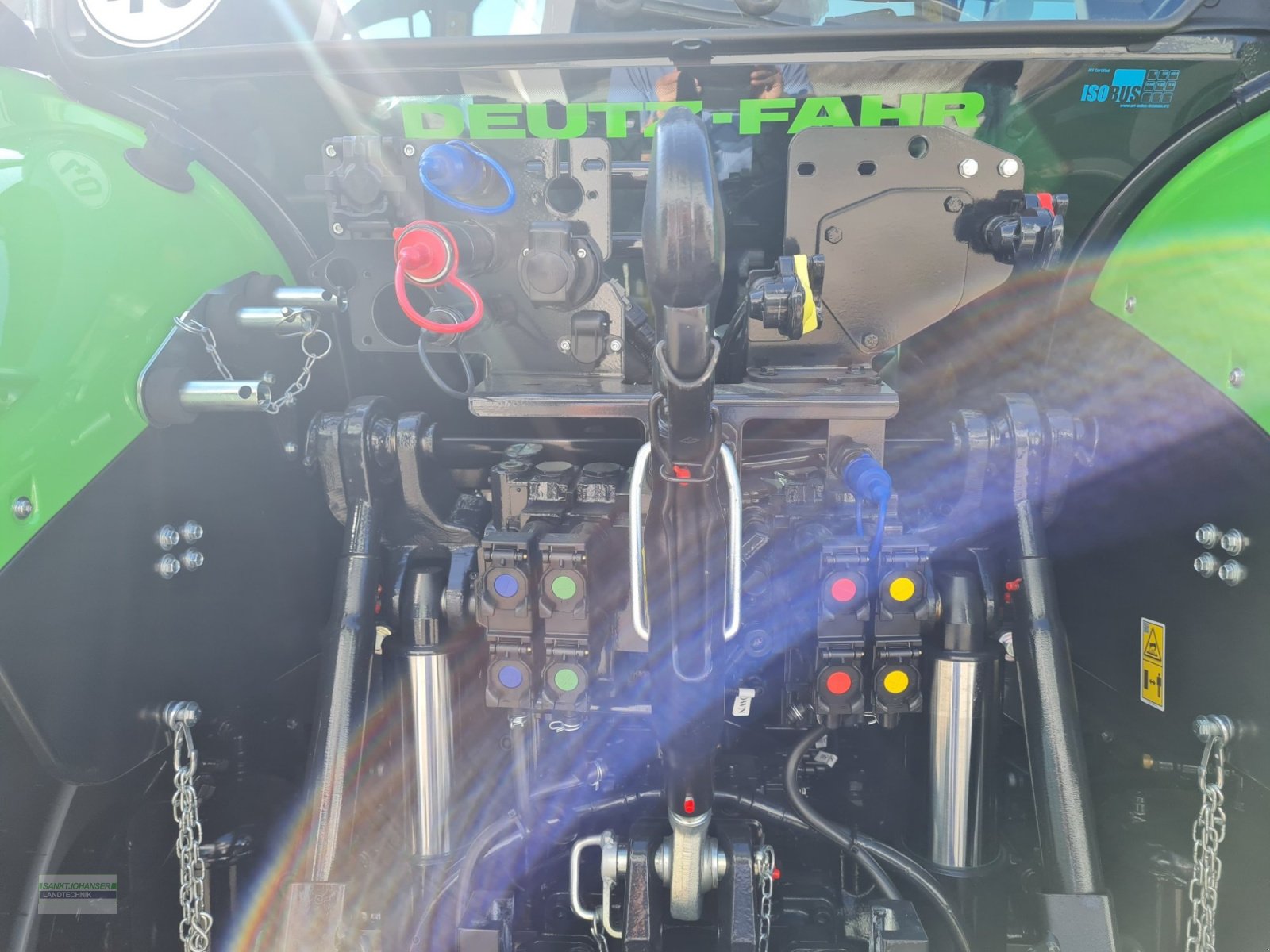 Traktor του τύπου Deutz-Fahr Agrotron 6150.4 TTV -Aktionsmodell 30 Jahre Agrotron-, Neumaschine σε Diessen (Φωτογραφία 8)