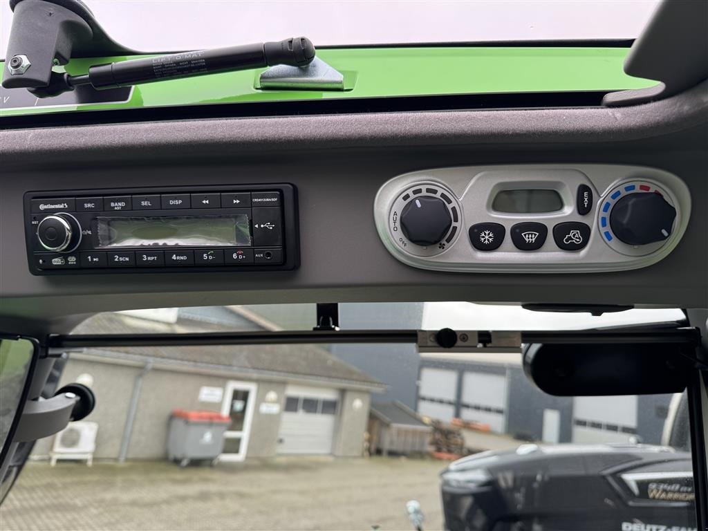 Traktor des Typs Deutz-Fahr Agrotron 6150.4 TTV Stoll Fr. læsser FZ41-29, Gebrauchtmaschine in Brørup (Bild 13)