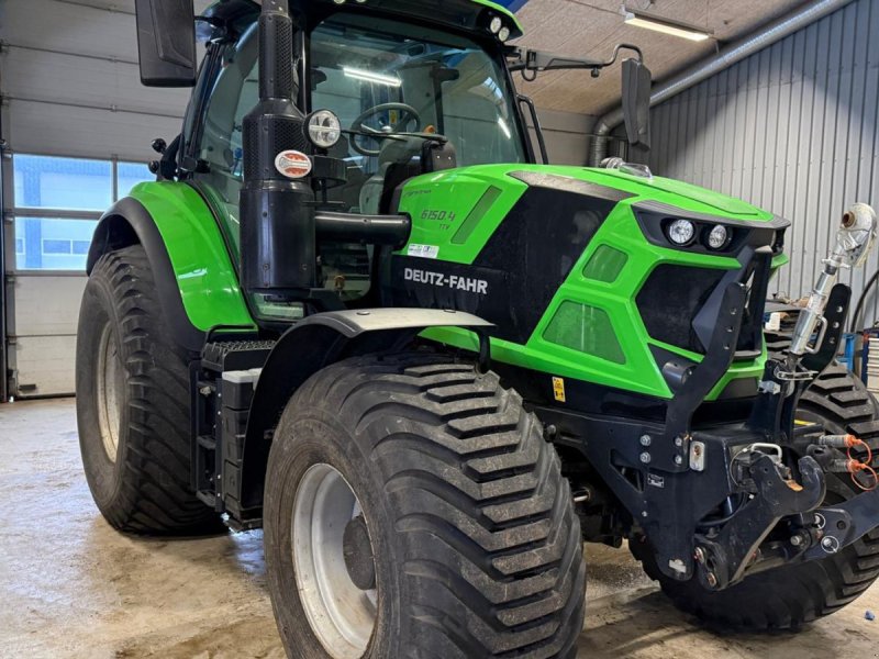 Traktor типа Deutz-Fahr Agrotron 6150.4 TTV, Gebrauchtmaschine в Brørup