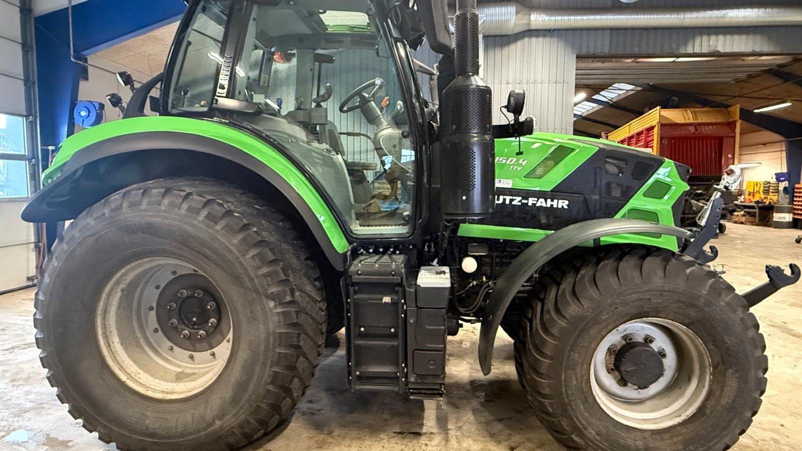 Traktor typu Deutz-Fahr Agrotron 6150.4 TTV, Gebrauchtmaschine w Brørup (Zdjęcie 5)