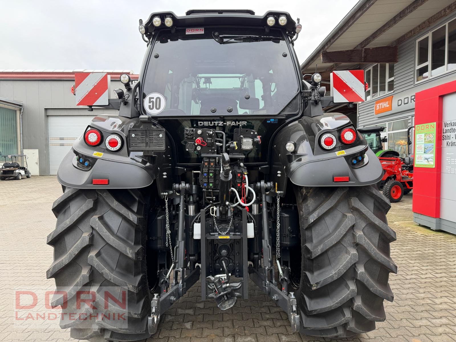 Traktor typu Deutz-Fahr Agrotron 6150.4 TTV, Gebrauchtmaschine v Bruckberg (Obrázek 5)