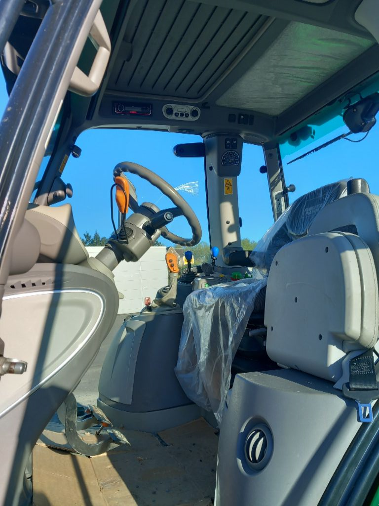 Traktor typu Deutz-Fahr Agrotron 6155 PS T4F, Gebrauchtmaschine v BRECE (Obrázek 8)