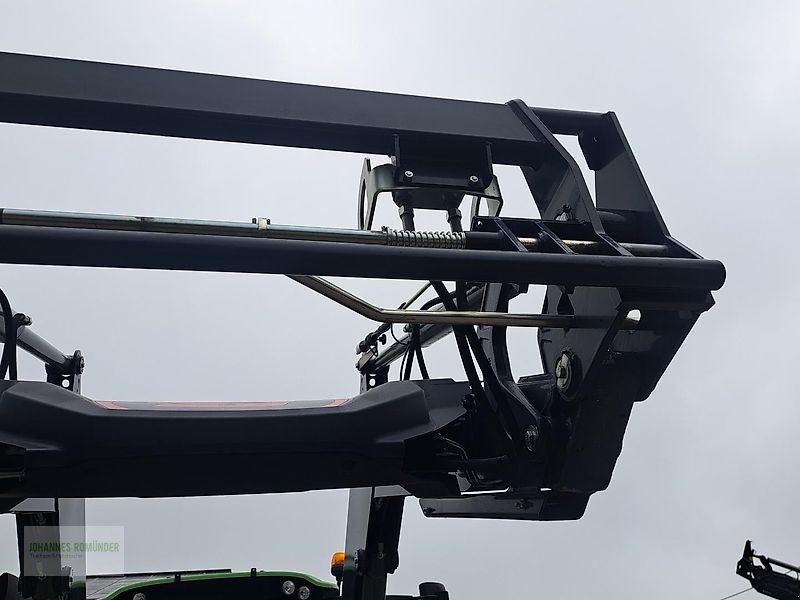 Traktor tipa Deutz-Fahr AGROTRON 6155.4P mit fabrikneuen STOLL-Lader, Gebrauchtmaschine u Leichlingen (Slika 14)