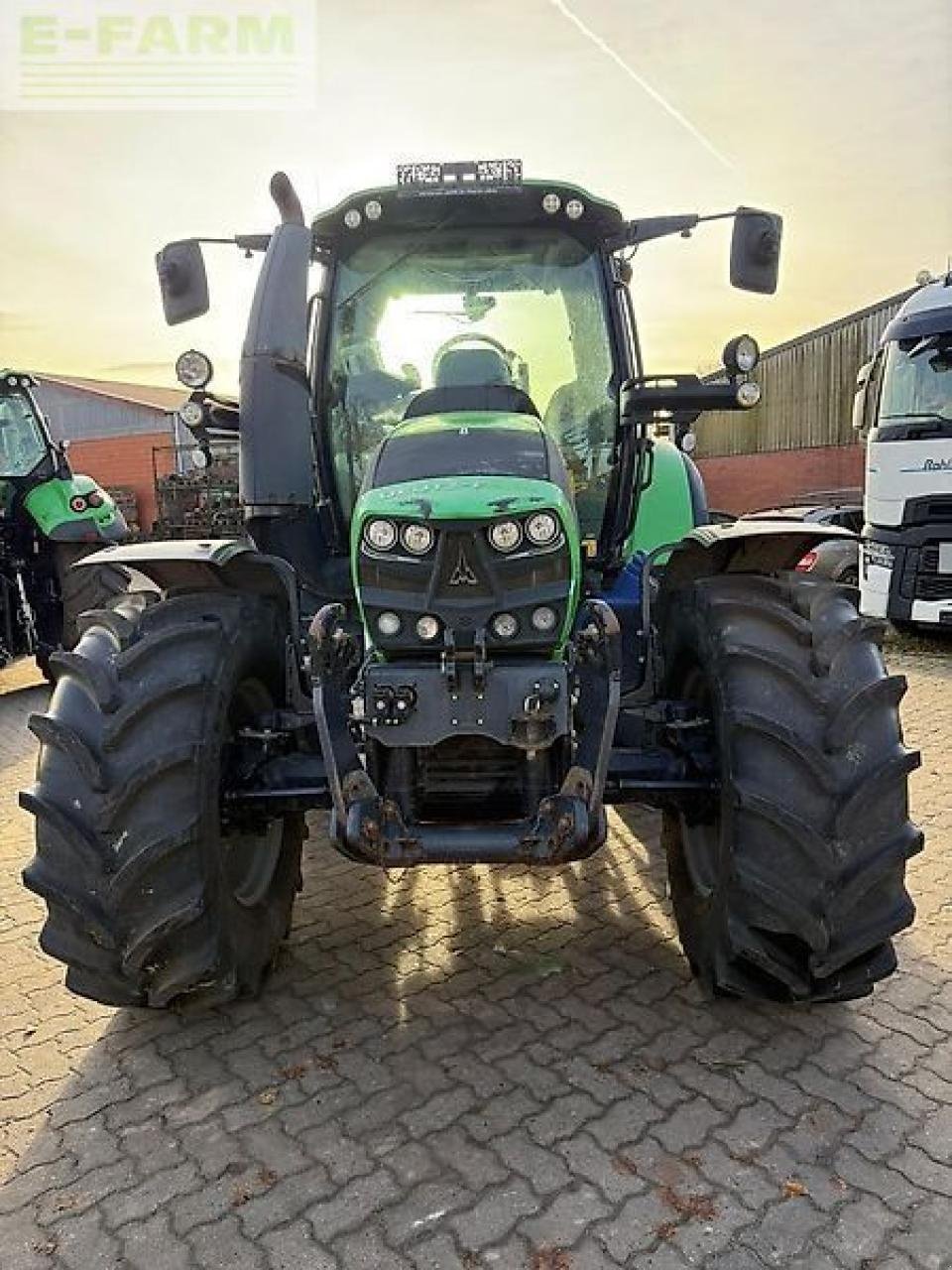 Traktor van het type Deutz-Fahr agrotron 6155.4ttv TTV, Gebrauchtmaschine in HAMERSEN (Foto 3)