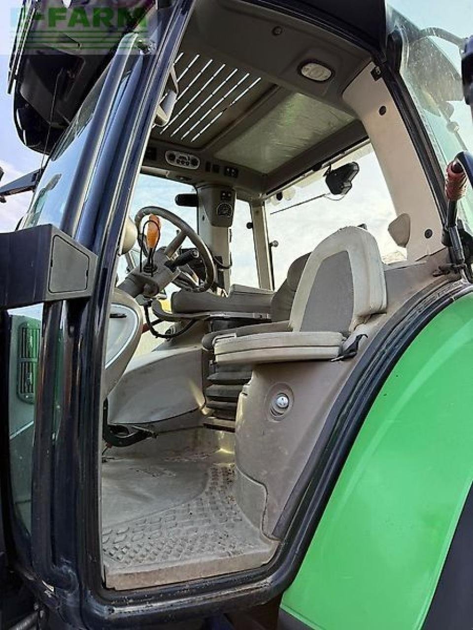 Traktor van het type Deutz-Fahr agrotron 6155.4ttv TTV, Gebrauchtmaschine in HAMERSEN (Foto 7)