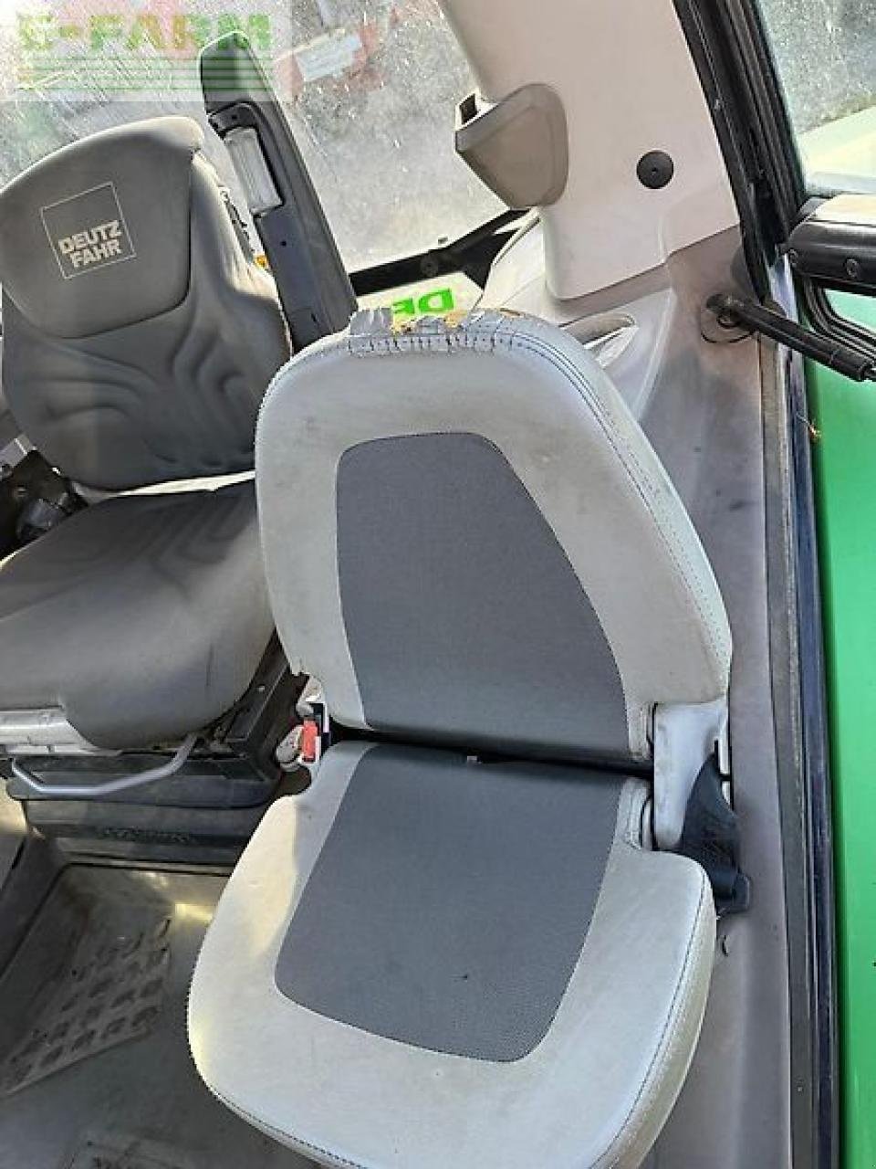 Traktor van het type Deutz-Fahr agrotron 6155.4ttv TTV, Gebrauchtmaschine in HAMERSEN (Foto 10)