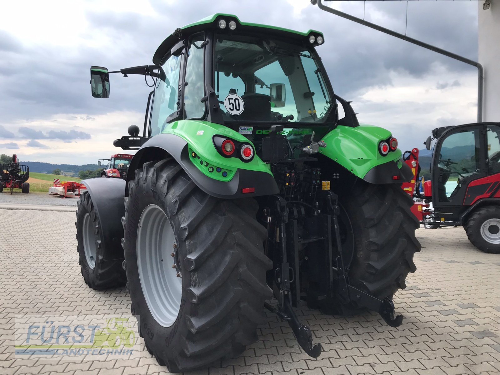 Traktor typu Deutz-Fahr Agrotron 6155.4TTV, Gebrauchtmaschine v Perlesreut (Obrázek 5)