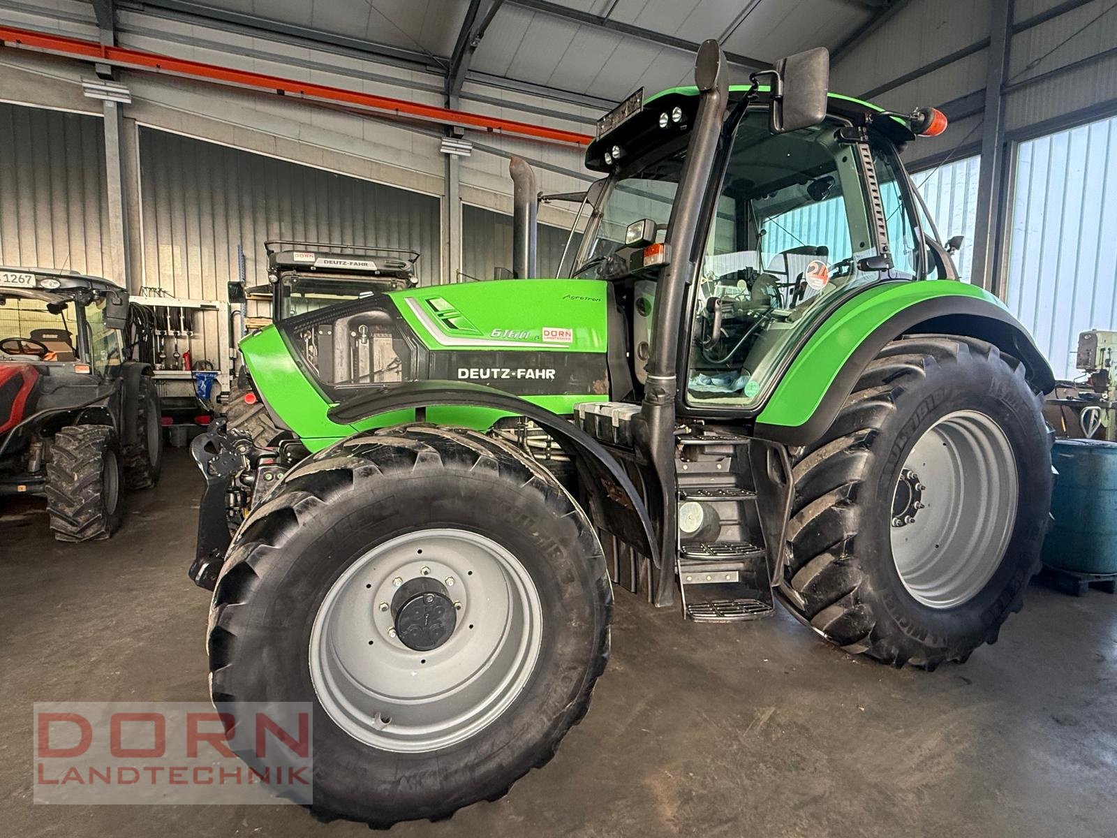 Traktor des Typs Deutz-Fahr Agrotron 6160 P, Gebrauchtmaschine in Bruckberg (Bild 1)