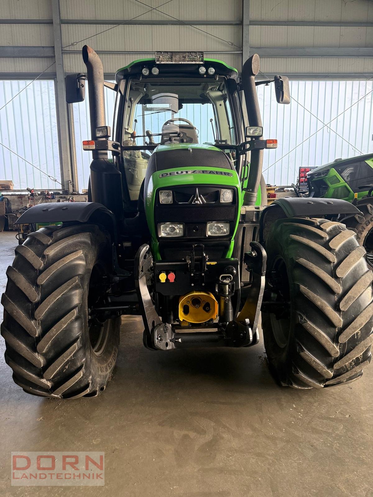 Traktor des Typs Deutz-Fahr Agrotron 6160 P, Gebrauchtmaschine in Bruckberg (Bild 2)