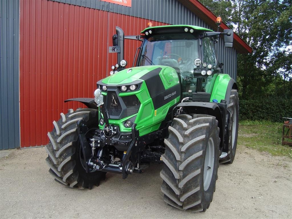 Traktor типа Deutz-Fahr Agrotron 6160 PS, Gebrauchtmaschine в Brørup (Фотография 2)
