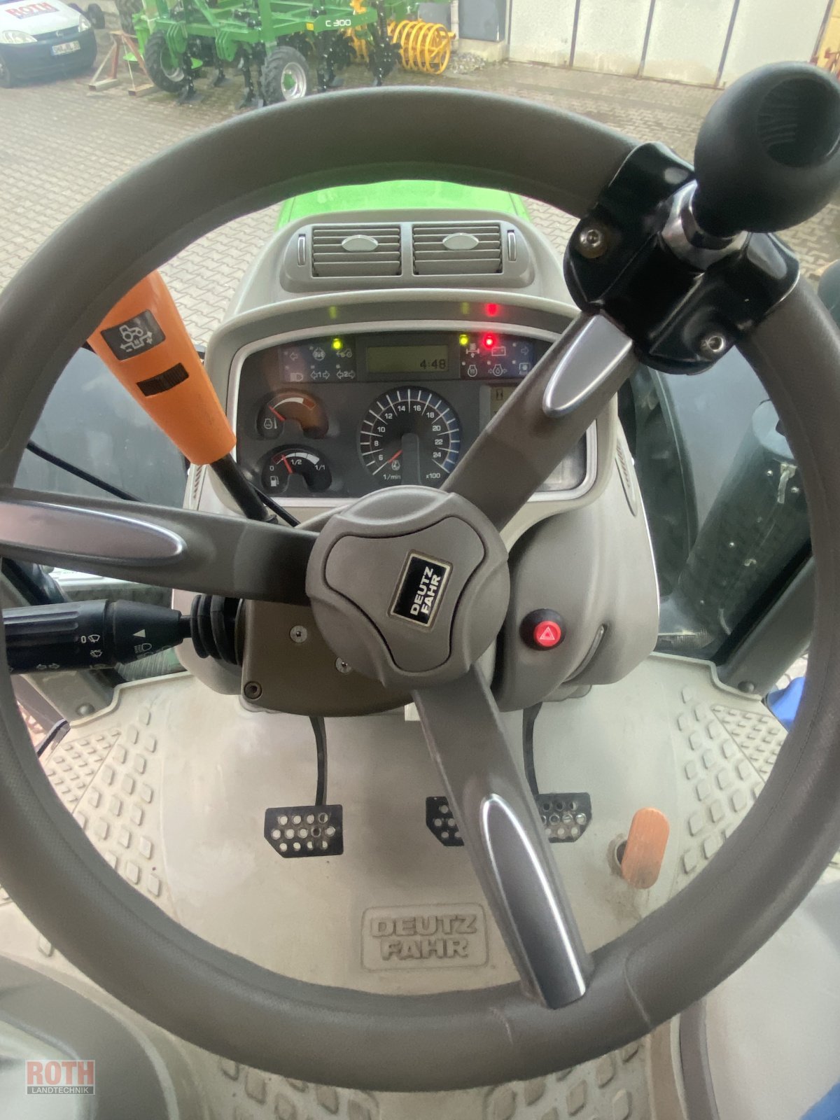 Traktor от тип Deutz-Fahr Agrotron 6160 TTV, Gebrauchtmaschine в Untermünkheim (Снимка 9)