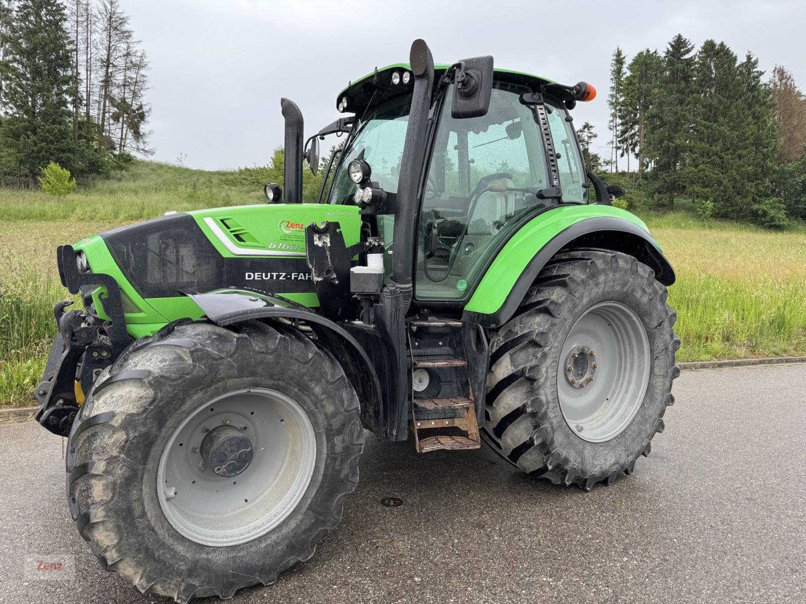 Traktor типа Deutz-Fahr Agrotron 6160 TTV, Gebrauchtmaschine в Gars (Фотография 1)