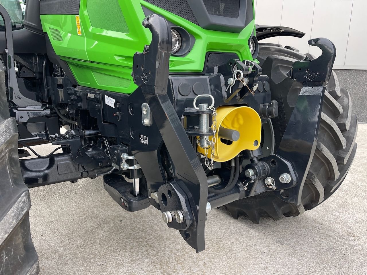 Traktor Türe ait Deutz-Fahr Agrotron 6160, Gebrauchtmaschine içinde Holten (resim 8)