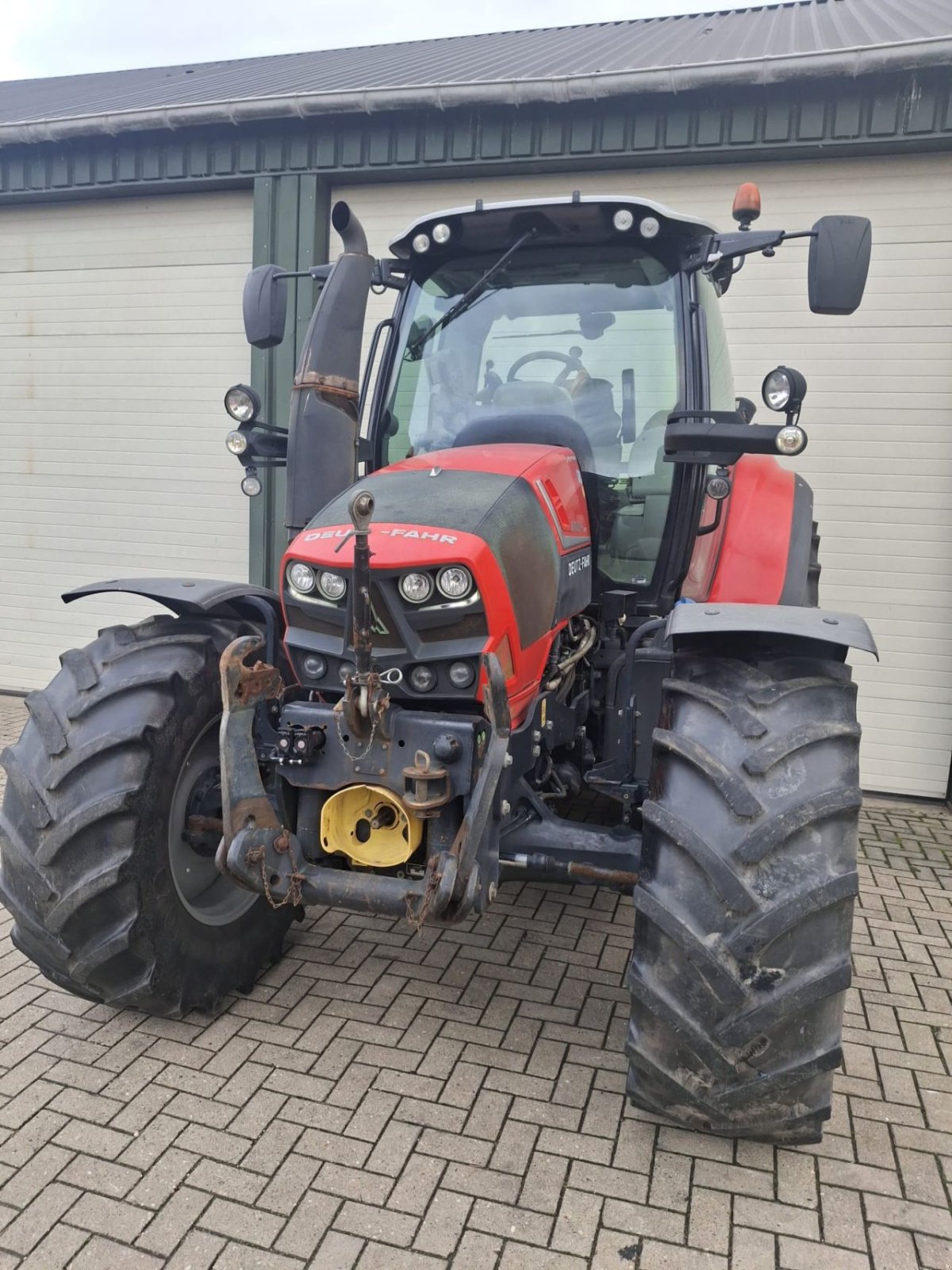 Traktor του τύπου Deutz-Fahr Agrotron 6160.4 TTV, Gebrauchtmaschine σε Witte paarden (Φωτογραφία 3)