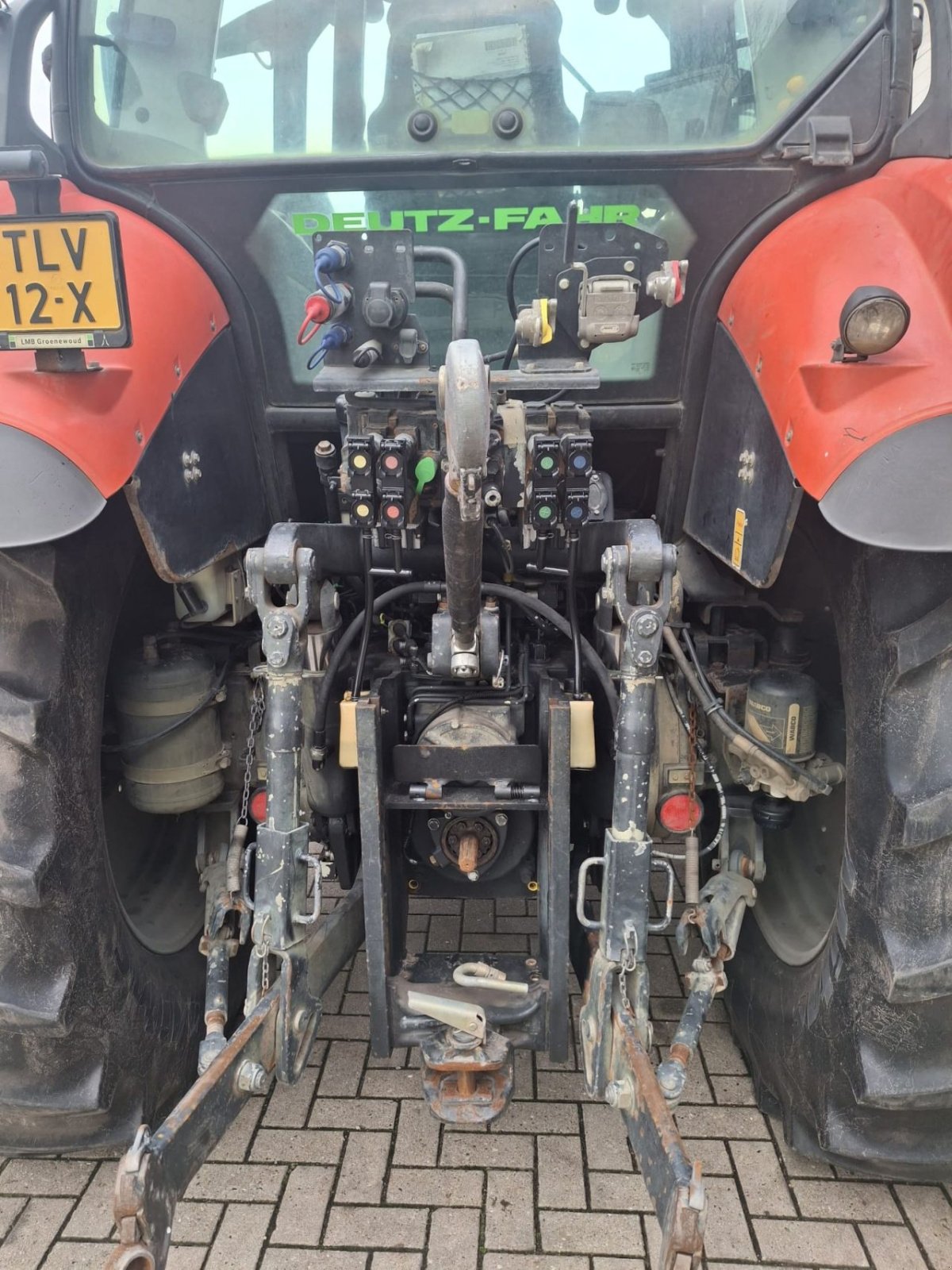 Traktor του τύπου Deutz-Fahr Agrotron 6160.4 TTV, Gebrauchtmaschine σε Witte paarden (Φωτογραφία 10)