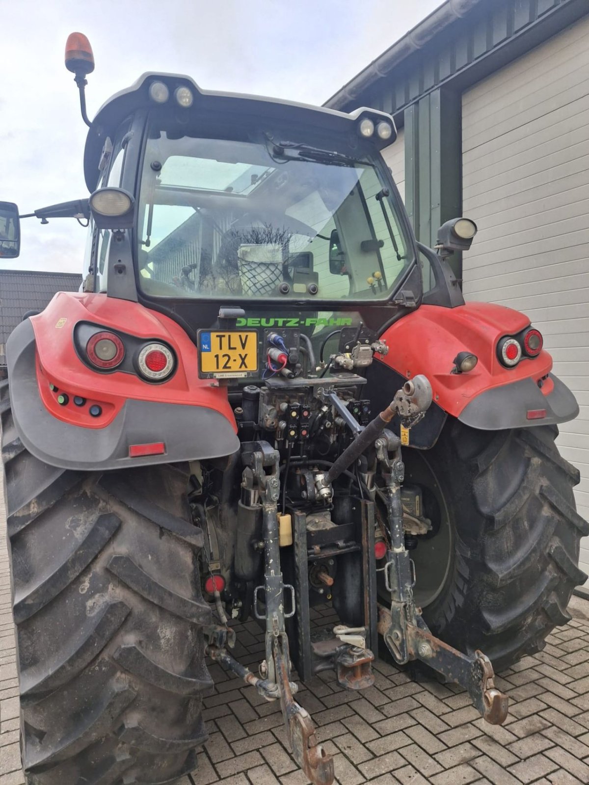 Traktor του τύπου Deutz-Fahr Agrotron 6160.4 TTV, Gebrauchtmaschine σε Witte paarden (Φωτογραφία 9)