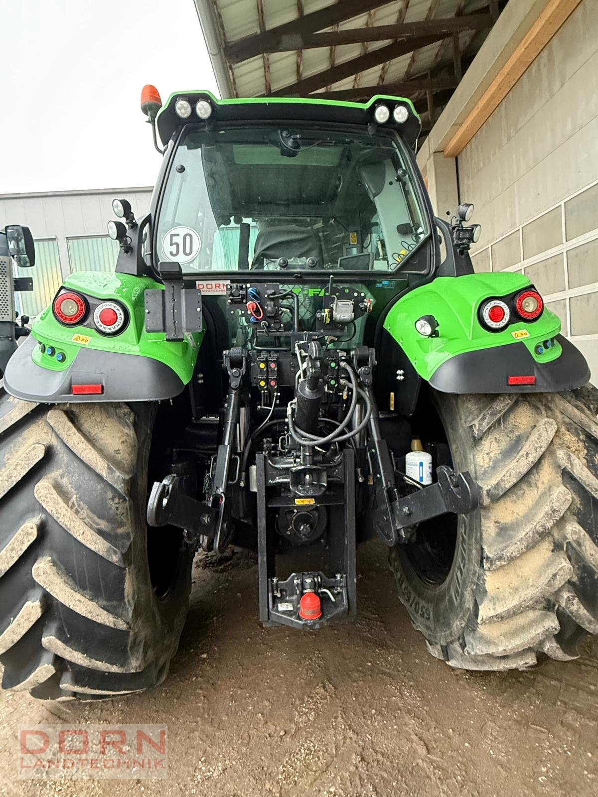 Traktor des Typs Deutz-Fahr Agrotron 6165 TTV, Gebrauchtmaschine in Bruckberg (Bild 4)